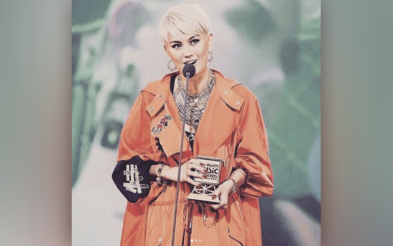 Selamat! Agnez Mo Meraih Best Asian Artist (Indonesia) di MNet Asian Music Awards (MAMA) 2017