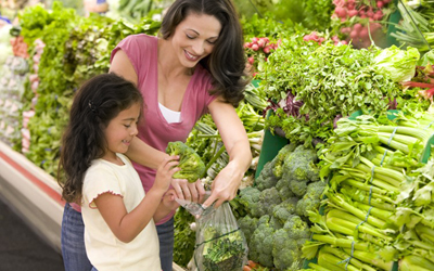 5 Cara Membuat Anak Makan Sayur Tanpa Paksaan