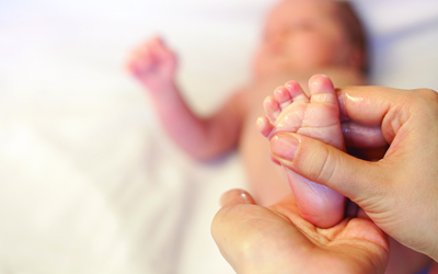 Naked-Time, Salah Satu Cara Mengatasi Iritasi Pada Bayi