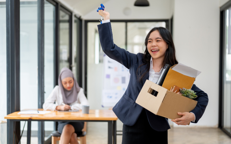 10 Kalimat Ini Pantang Diucapkan kepada Rekan Kerja yang Resign