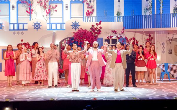Mamma Mia! The Musical Re-run 2025 Tampil dengan Set Panggung Megah dan Interaktif
