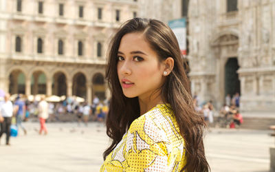 Elvira Devinamira, Ketika Para Putri Sejagat Bertemu Di Milan