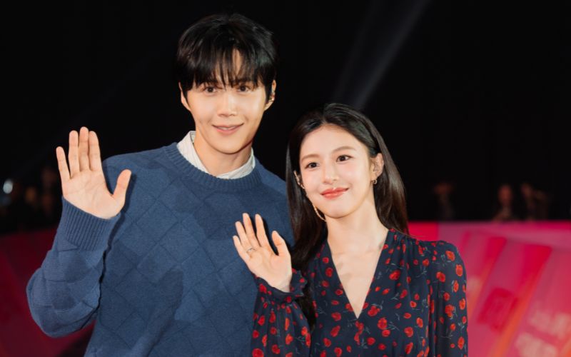 Histeris! Kim Seon-ho dan Go Youn-jung Hadir di Jakarta Tepat di Hari Penayangan Can This Love Be Translated?
