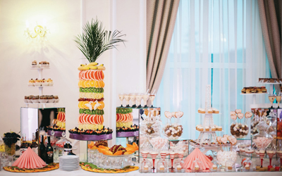 Inspirasi DIY Dessert Table untuk Pesta