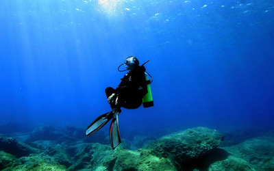 Seluk-Beluk Scuba Diving: Dari Persiapan, Manfaat, sampai Peringatan