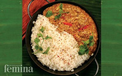 Resep Boo Paht Pong Karee (Nasi Bersiram Kari Kepiting)