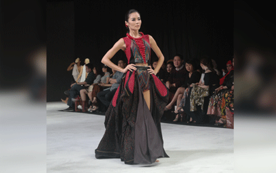 Metamodernism, Koleksi Batik Modern dan Edgy