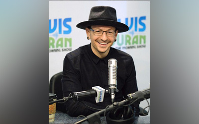 Mengenang Chester Bennington, Vokalis Linkin Park Sekaligus Ayah 6 Anak yang Berpulang di Usia 41 Tahun