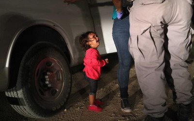 Ketika Trump Memisahkan Anak-Anak dari Ibu Mereka