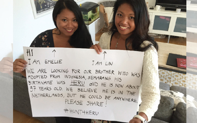 Si Kembar Emelie & Lin: 28 Tahun + 40 Kilometer Terpisah 