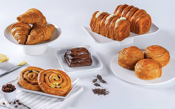 Hampir Mirip, Apa Beda Adonan Croissant dan Puff Pastry? 