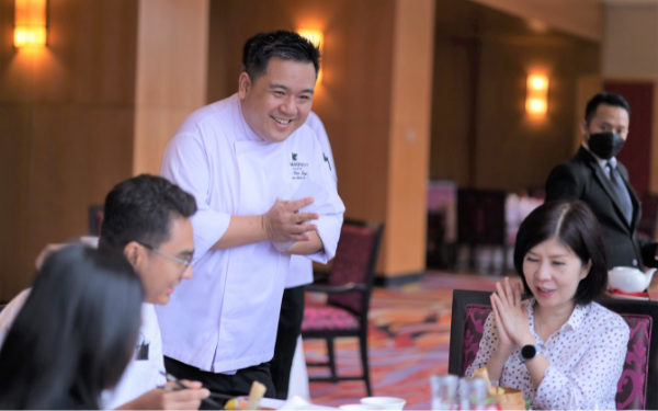 Chef Tee Swe Sem Perkuat Masakan Kanton di Pearl Chinese Restaurant 