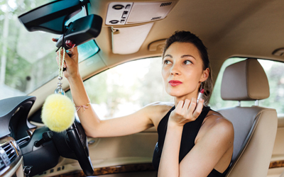 Mobil Nyaman untuk Wanita Single dan Ibu Muda