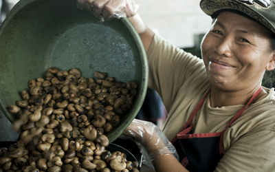 East Bali Cashews Hadirkan Popcorn dan Granola Bites yang Enak Bernutrisi 