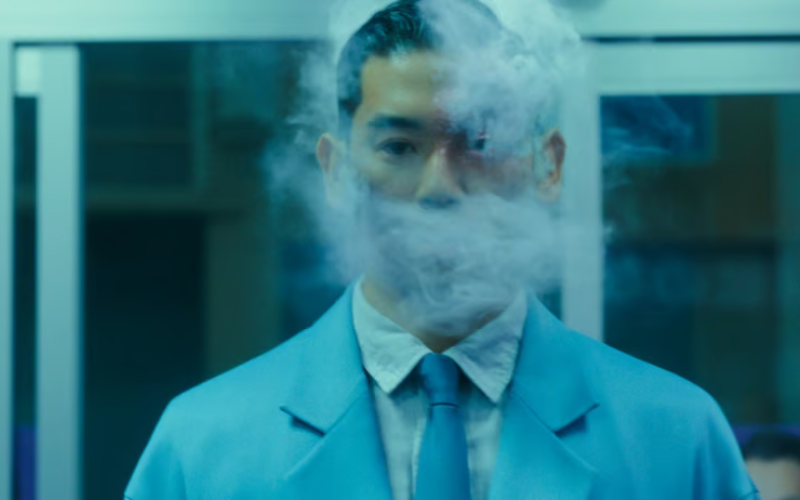 Human Vapor: Teror dengan Cerita Latar yang Pedih