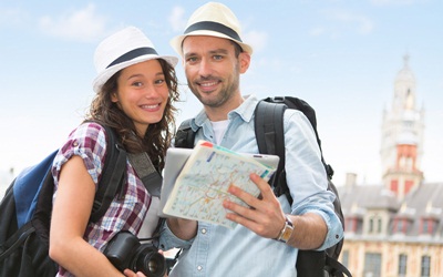 4 Alat untuk Hindari Putus Cinta Pas Traveling