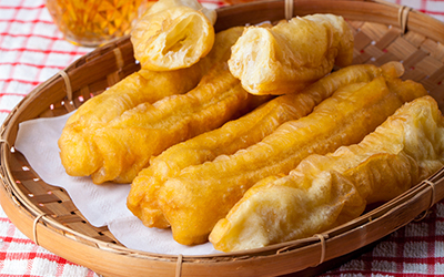 Mau Jajal Bikin Cakwe? Cobain Pakai Resep Ini
