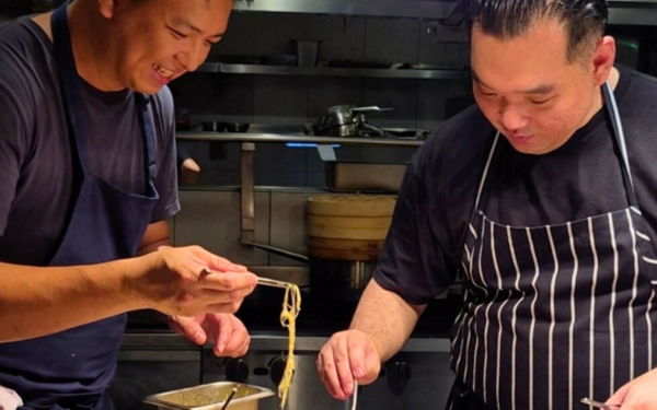 Pertemuan Chef Yohans Gozal & Chef Ka Hong Lau di YOUNG, Jakarta