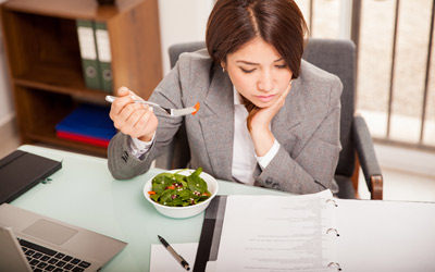 Cara Mudah Bakar Kalori Sambil Duduk