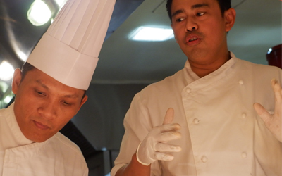 Last Day! Kolaborasi Progresif Chef Ciptoroso dan Chef Fernando Sindu 