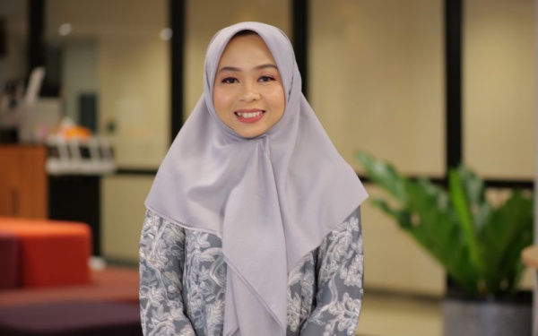 Derry Wijaya: Memberdayakan Perempuan Lewat Teknologi AI