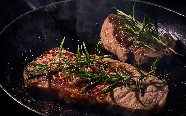 Wajan yang Cocok Untuk Steak