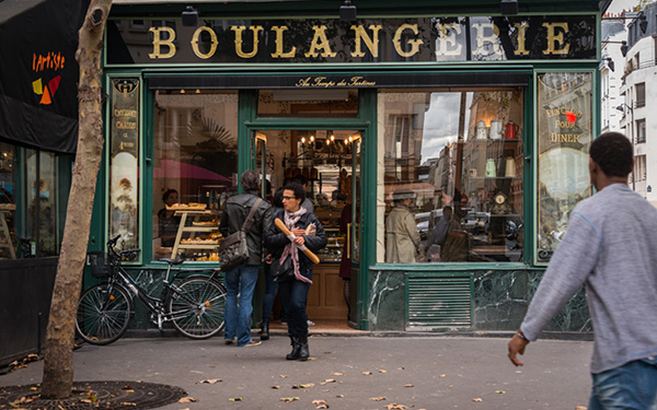 Beda Pâtisserie dan Boulangerie