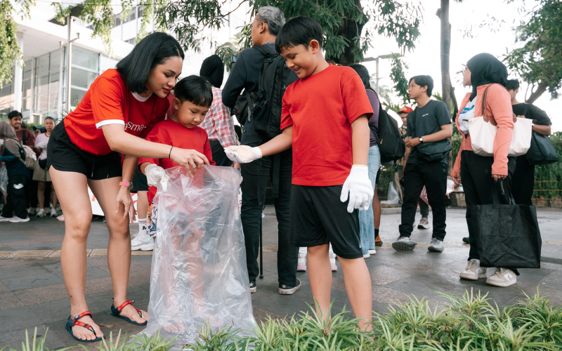 Jelang Konser Suarasmara, Andien Berkolaborasi dengan Rekosistem dan Kitabisa Experience Ajak Plogging