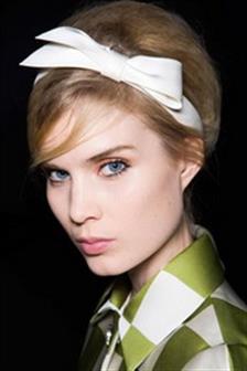 How to: Accessorized Your Hair 