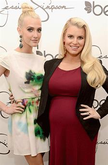 Ashlee Jadi Model buat Jessica Simpsons