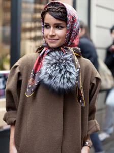 Inspirasi Gaya Hijab Street Styler