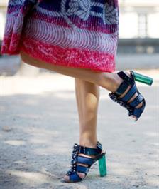 5 Trik Nyaman dengan High Heels