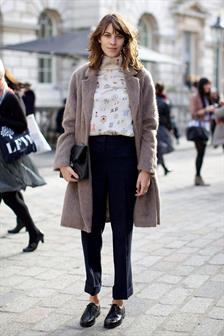 GAYA STYLISH ALEXA CHUNG