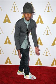 Pharrell Williams Desain Sepatu Untuk Adidas