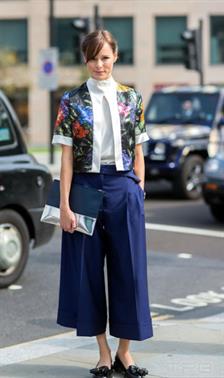 Mix & Match Outfit Cerah ke Kantor