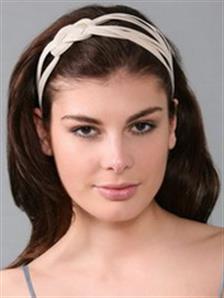 8 Gaya Rambut Cantik dalam Hitungan Menit! (part 2)