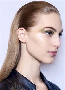 Variasi Sleek Hair