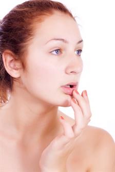 6 Buah Pencegah Bibir Kering