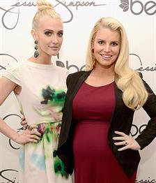 Kompaknya Ashlee & Jessica Simpson di Bidang Fashion