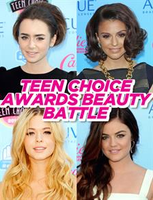 Adu Gaya Seleb di Teen Choice Awards 2013