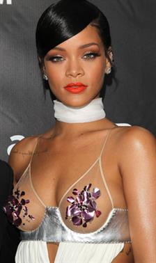 7 Gaya Rambut Sleek Seleb