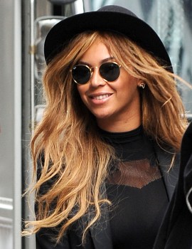 Beyonce Perform Bareng Coldplay