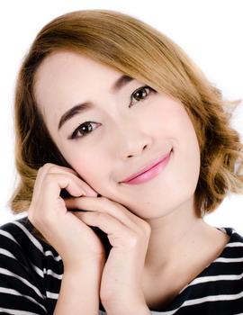 8 Tanda Kita Jatuh Cinta