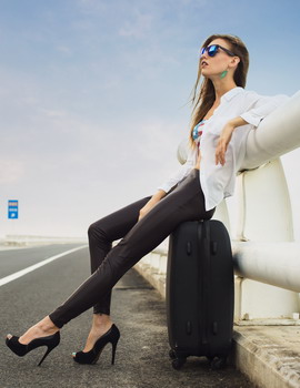 4 Jurus Bebas Pegal dengan High Heels