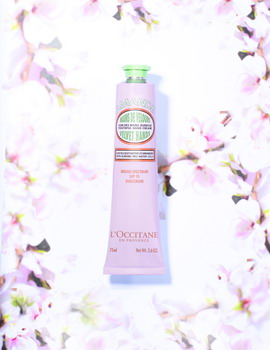 Kulit Tangan Halus dengan L’Occitane Velvet Hands
