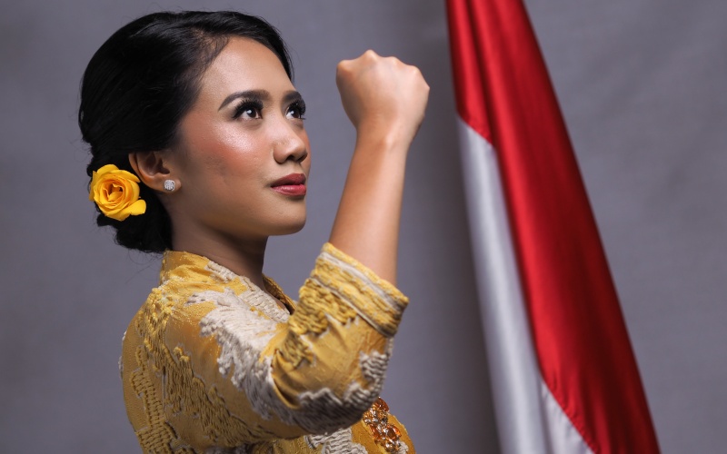 Puteri Komarudin Anggota DPR RI muda periode 2018 - 2023