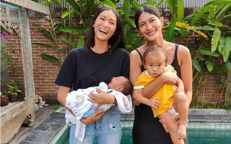 Para supermodel ini kini telah menjadi ibu muda penuh gaya loh!